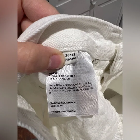 EUC Toteme Twisted Seam Denim Jeans in Off-White *new, still on website* - Picture 8 of 10